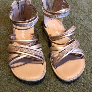 Toddlers sandals